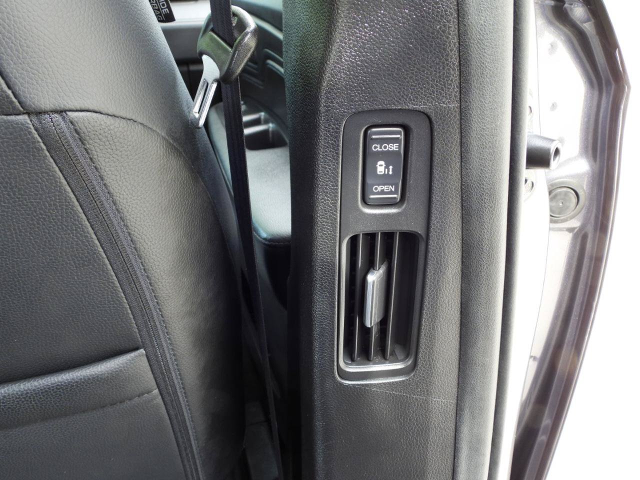 Used 2022 Honda Odyssey EX-L image 43