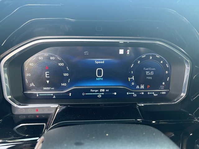 Used 2022 Chevrolet Silverado 1500 High Country w/ Technology Package image 13