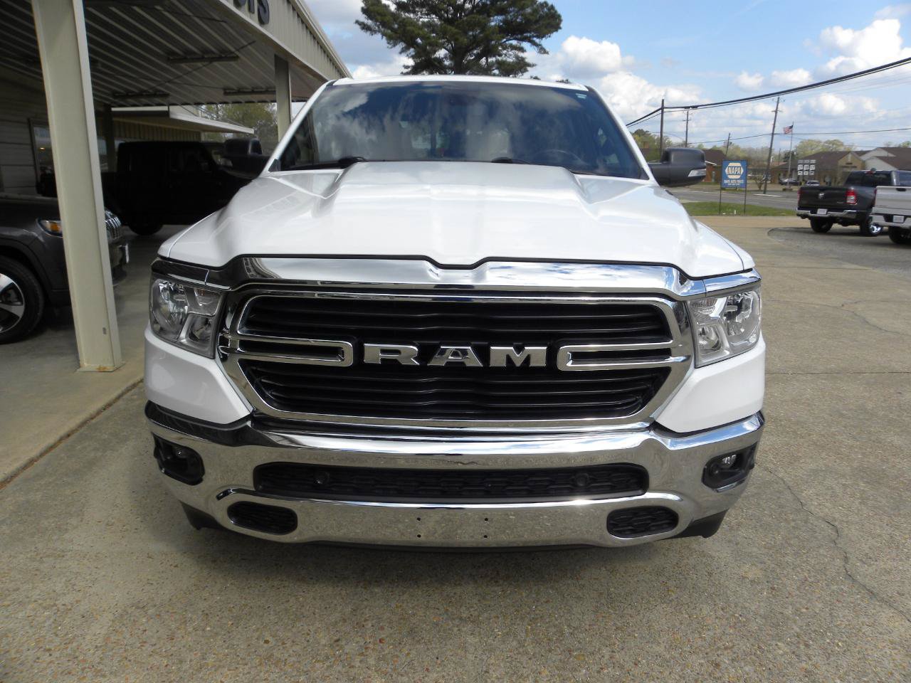Used 2021 RAM 1500 Big Horn AWD/4WD image 2