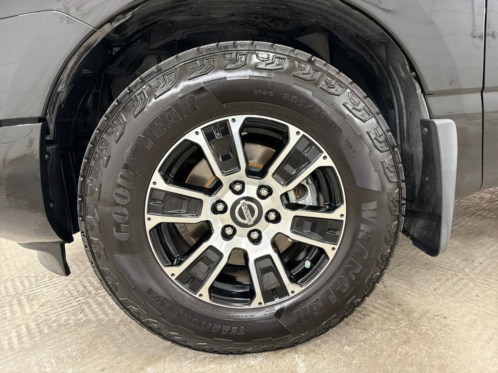 Used 2020 Nissan Titan SV w/ Accessory Utility Package RWD image 13