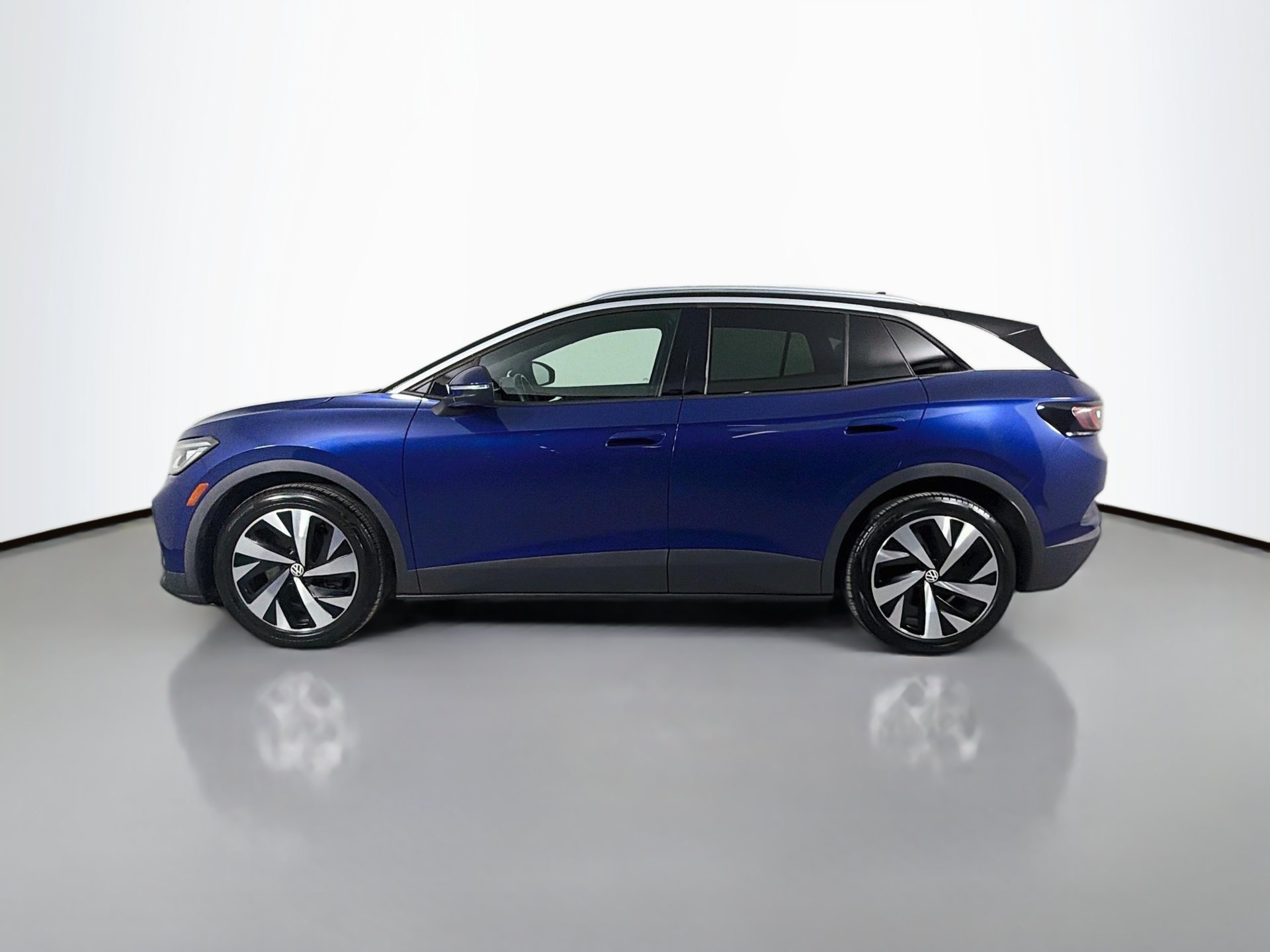 Used 2022 Volkswagen ID.4 Pro S w/ Gradient Package RWD image 8