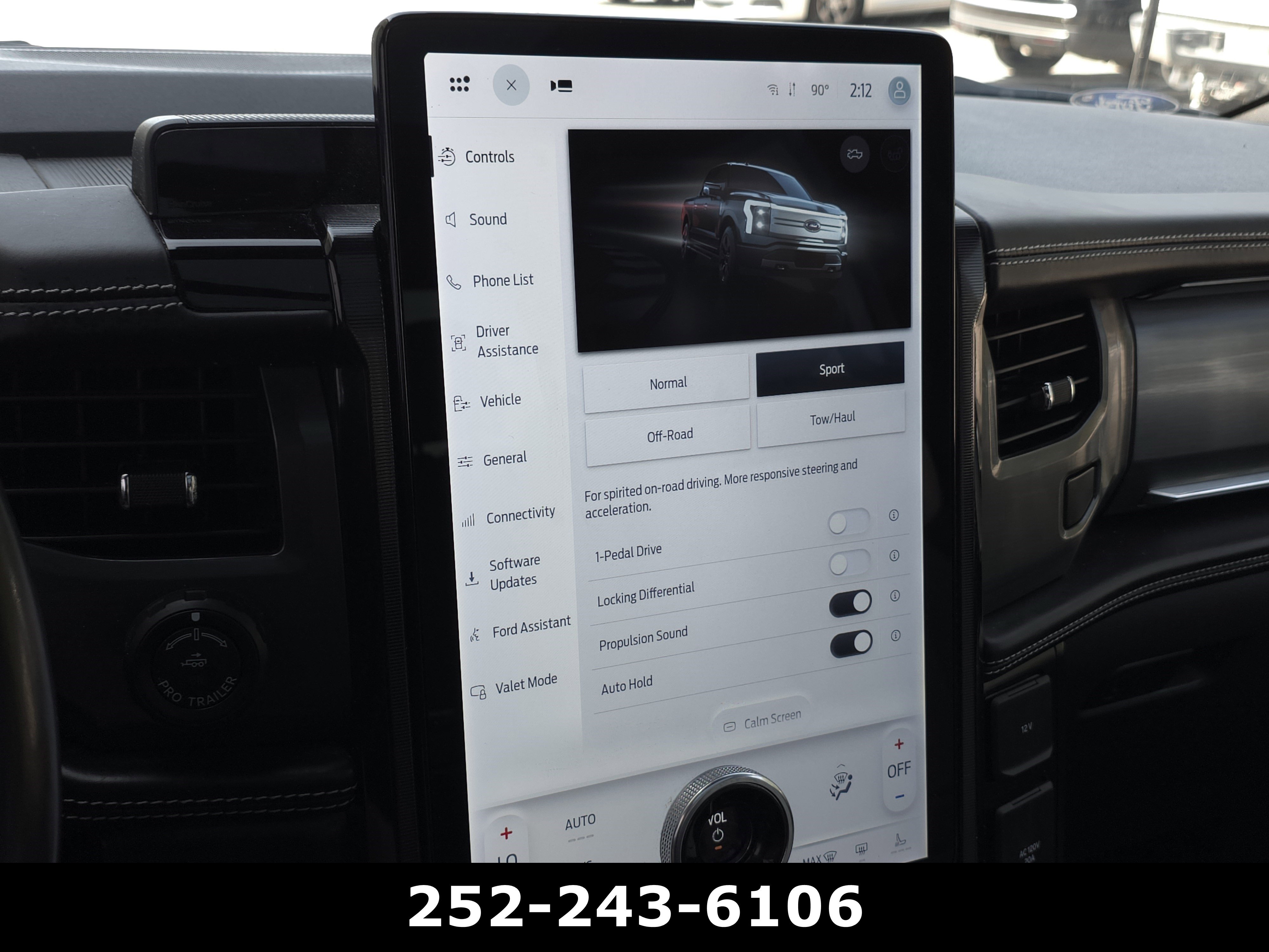 Used 2022 Ford F150 Lightning Platinum AWD/4WD image 20