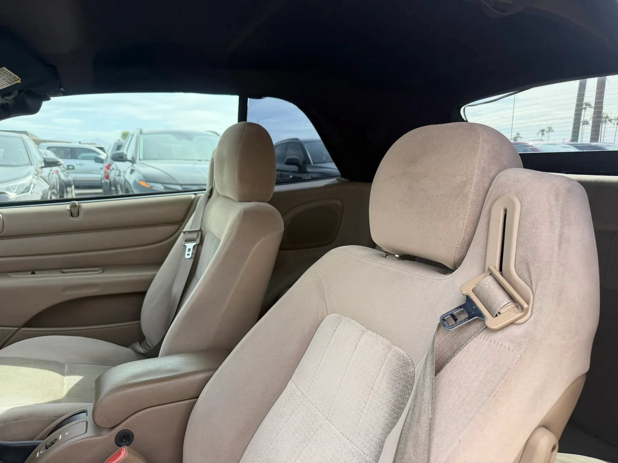 Used 2004 Chrysler Sebring LX w/ Security Group FWD image 18