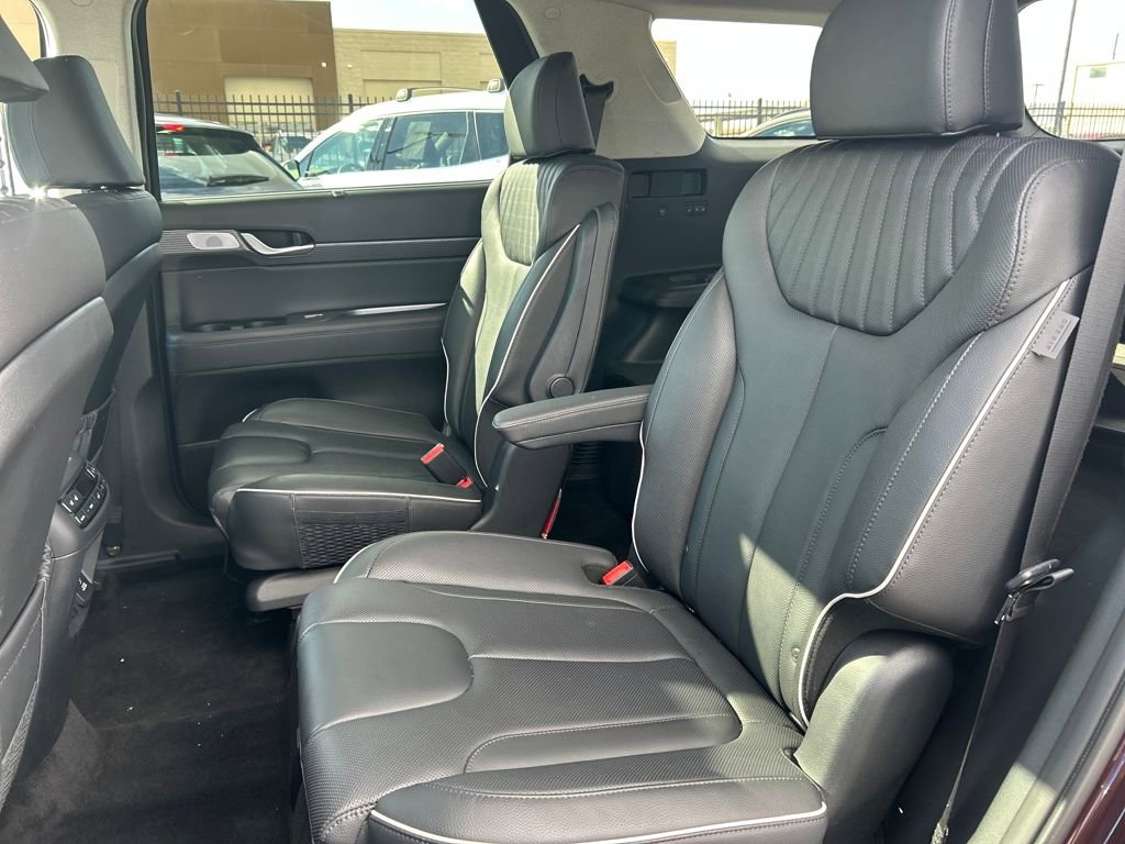 Used 2023 Hyundai Palisade Limited image 25