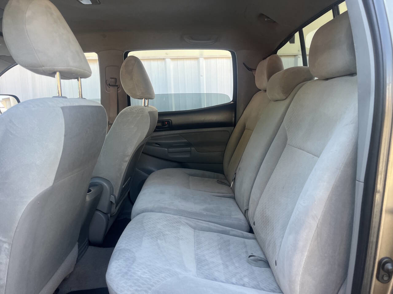 Used 2010 Toyota Tacoma PreRunner image 12