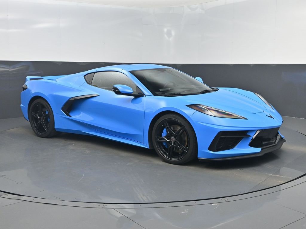 Used 2023 Chevrolet Corvette Stingray w/ Z51 Performance Package video 1
