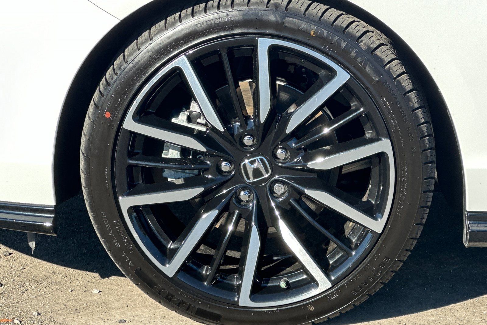 Used 2023 Honda Accord Touring image 28