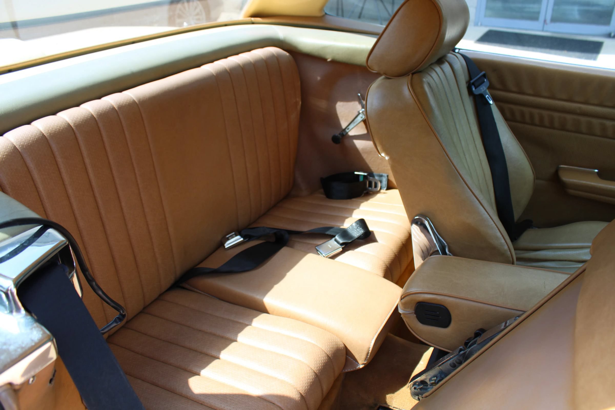Used 1987 Mercedes-Benz 560 SL image 17