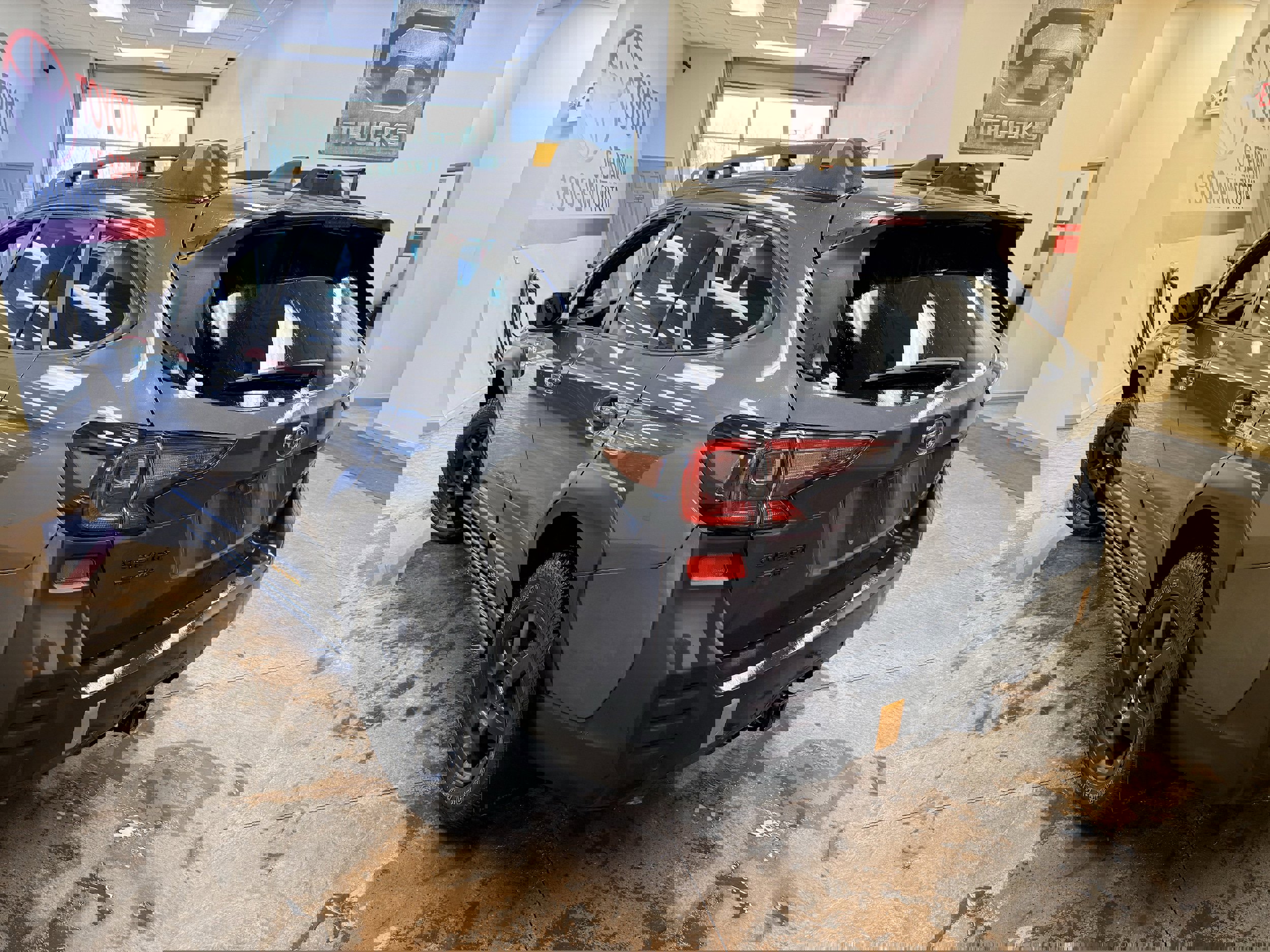 Used 2024 Subaru Outback Wilderness w/ Wilderness Package image 10