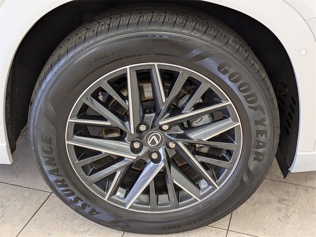 Used 2024 Lexus TX 350 AWD image 12