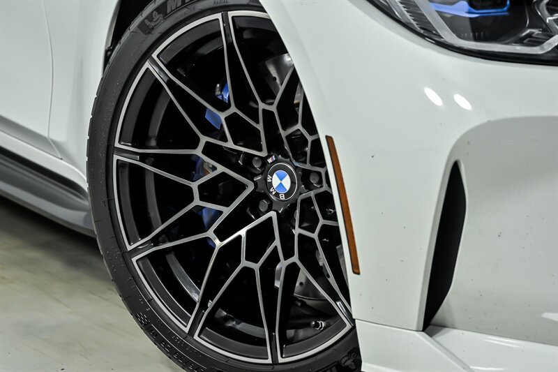 Used 2023 BMW M3 Competition w/ Executive Package AWD/4WD image 3