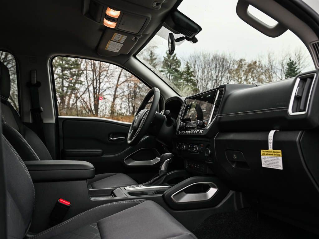 New 2026 Nissan Frontier SV w/ SV Convenience Package AWD/4WD image 9
