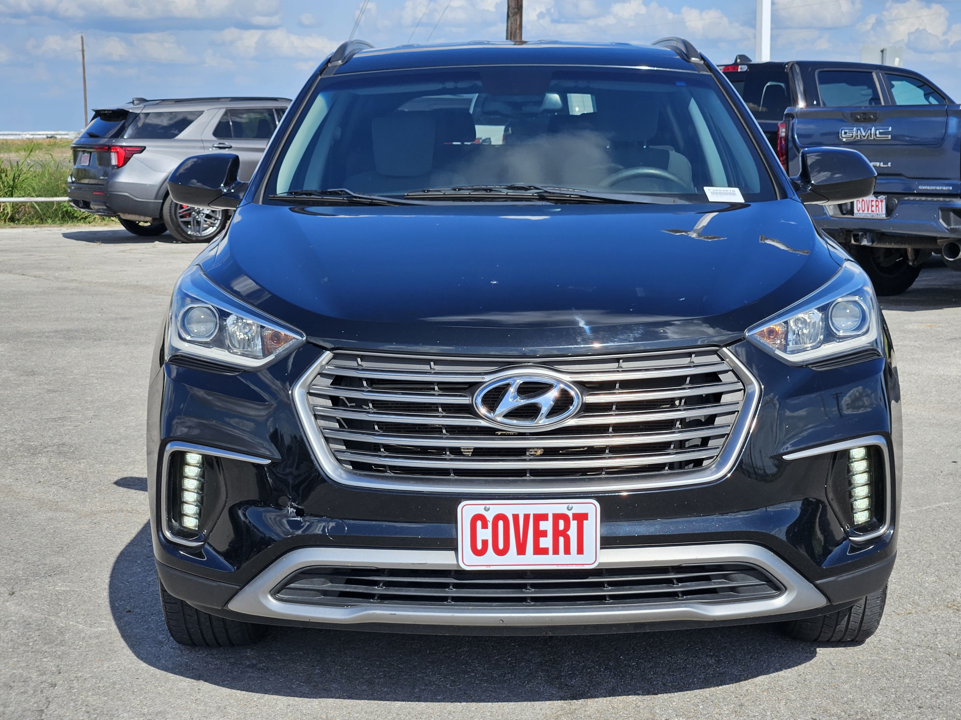 Used 2019 Hyundai Santa Fe XL SE FWD image 2