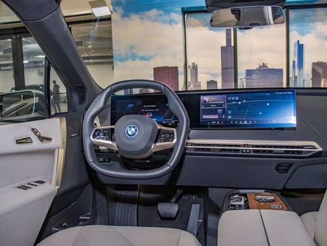 Certified 2025 BMW iX xDrive50 w/ Premium Package image 14