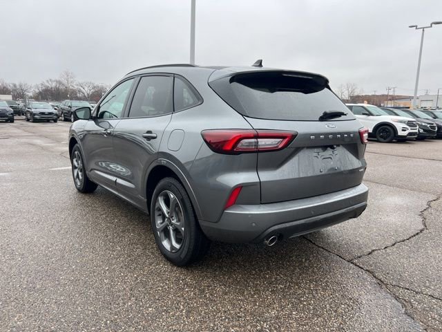 Certified 2024 Ford Escape ST-Line w/ Tech Pack #1 AWD/4WD image 6