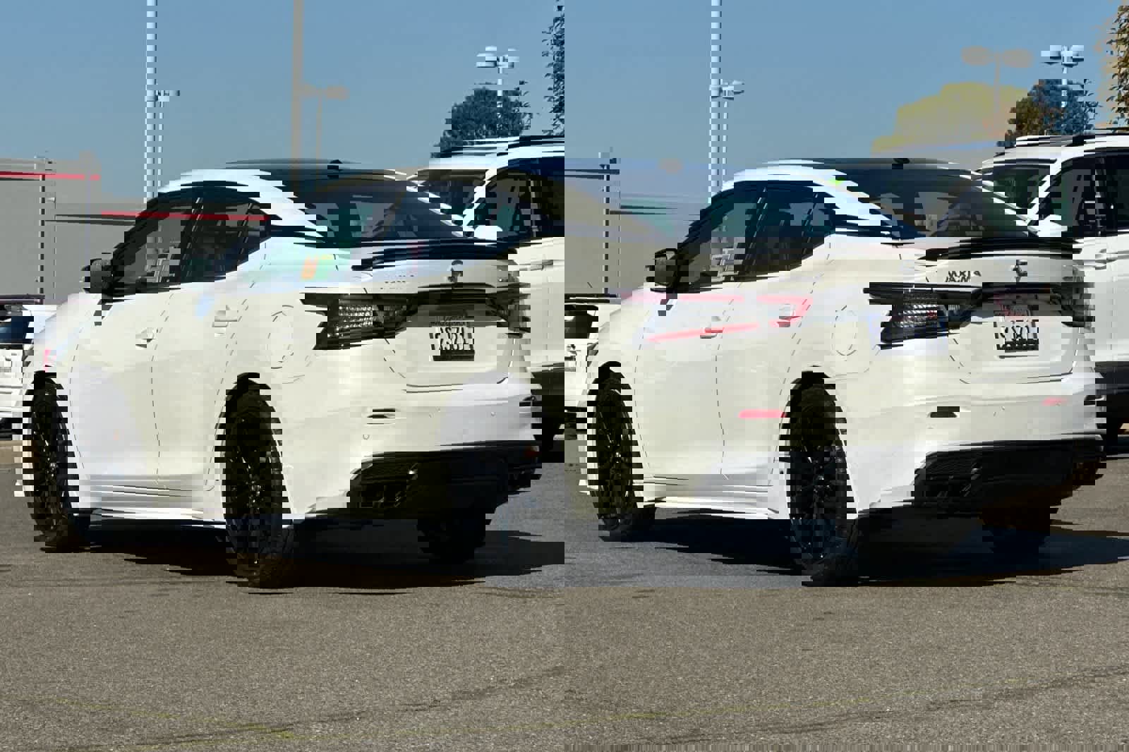 Used 2022 Nissan Maxima SR w/ Sport Mat Group image 7