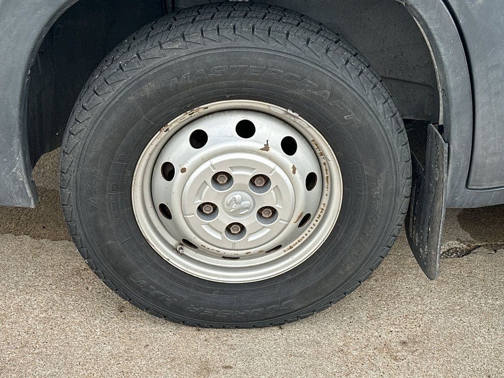 Used 2017 RAM ProMaster 1500 FWD image 3