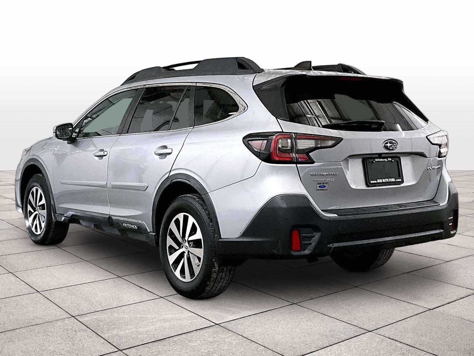 Used 2020 Subaru Outback Premium AWD/4WD image 10