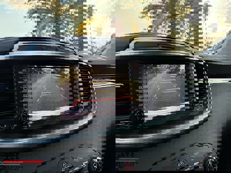 Used 2019 Kia Sorento EX w/ EX Touring Package image 18