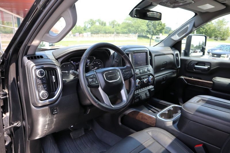 Used 2022 GMC Sierra 2500 Denali AWD/4WD image 11