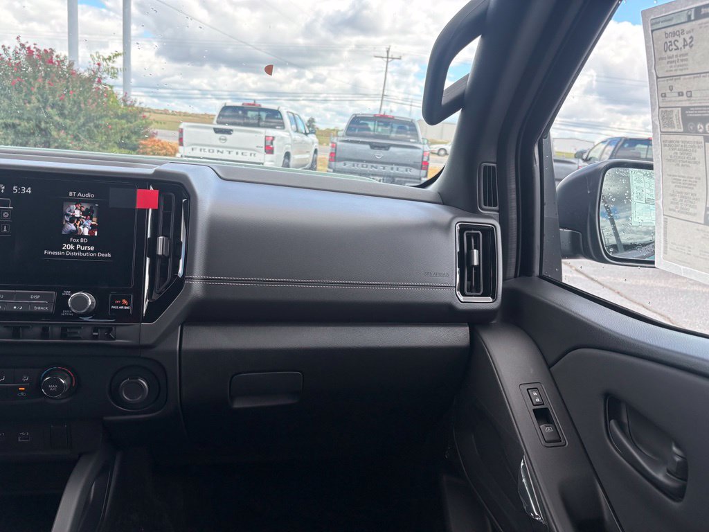 New 2027 Nissan Frontier SV w/ Tow Package AWD/4WD image 17