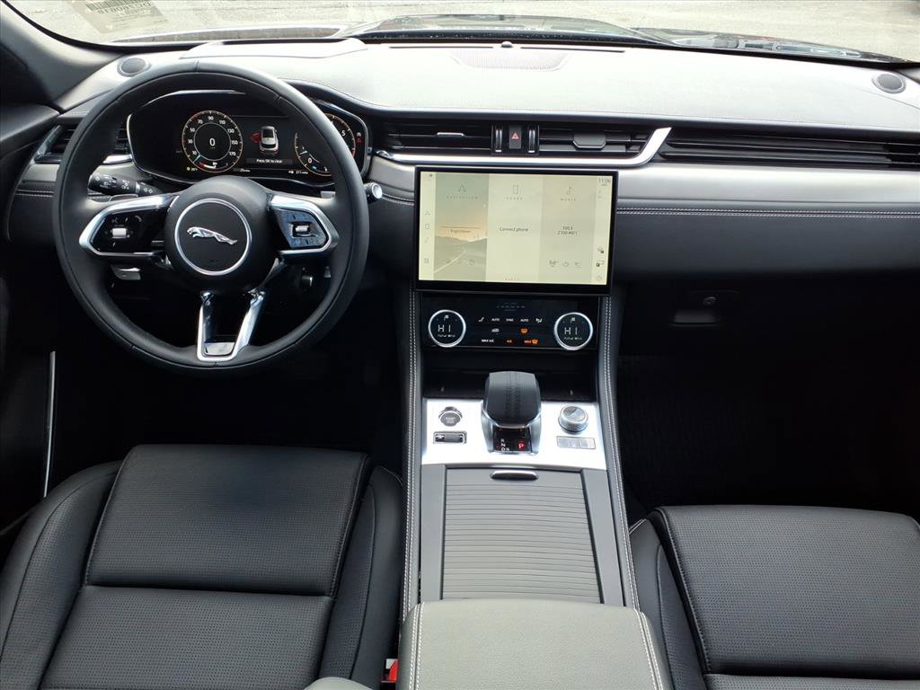 New 2026 Jaguar F-PACE R-Dynamic S image 4