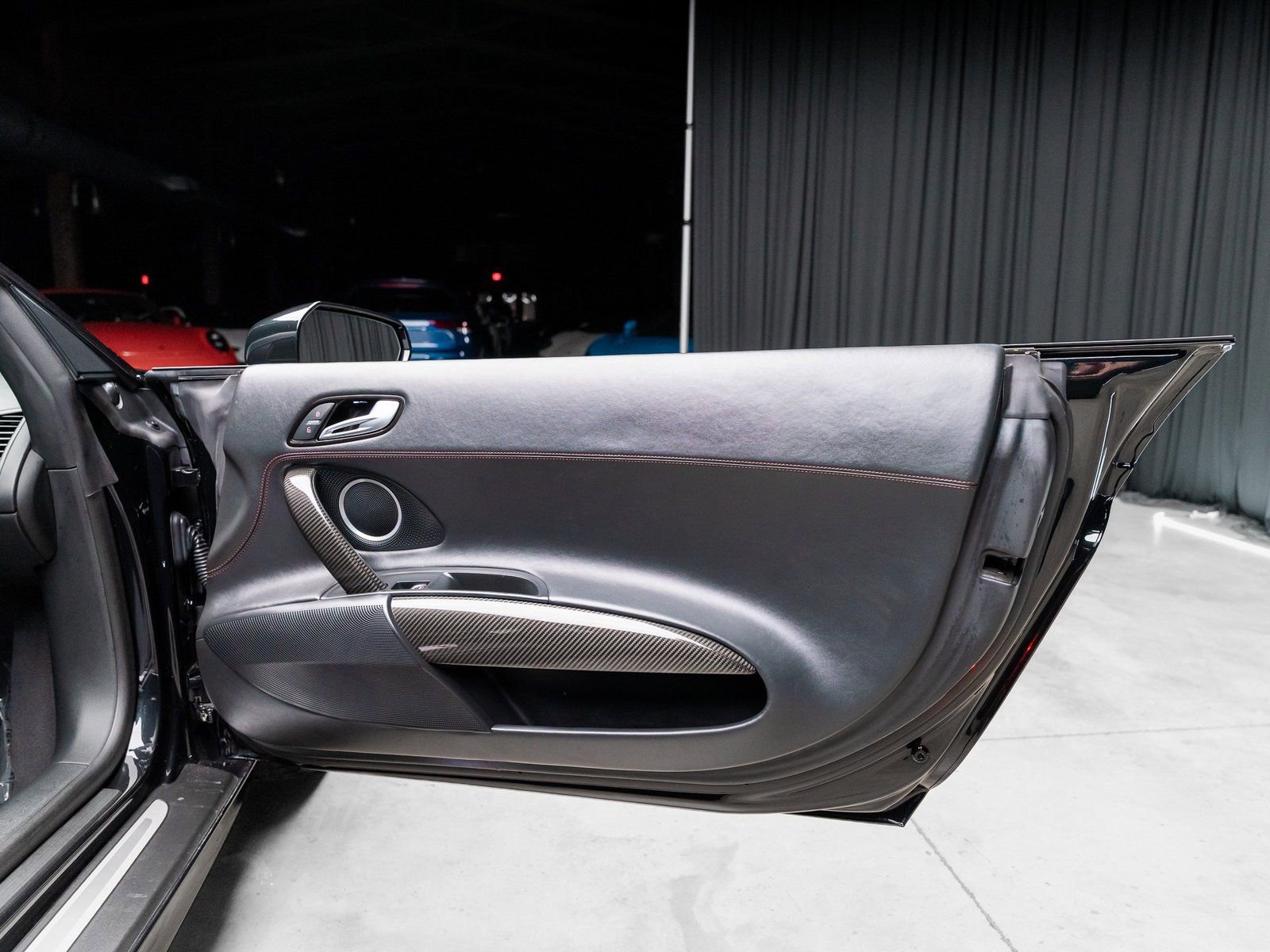 Used 2014 Audi R8 V10 image 72