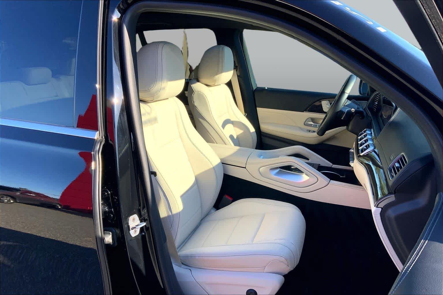 Certified 2025 Mercedes-Benz GLE 450 4MATIC image 8