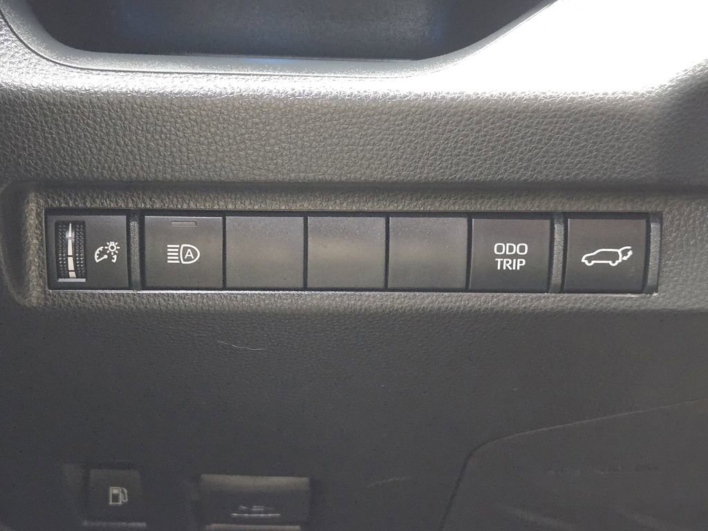 Certified 2025 Toyota RAV4 XSE image 24