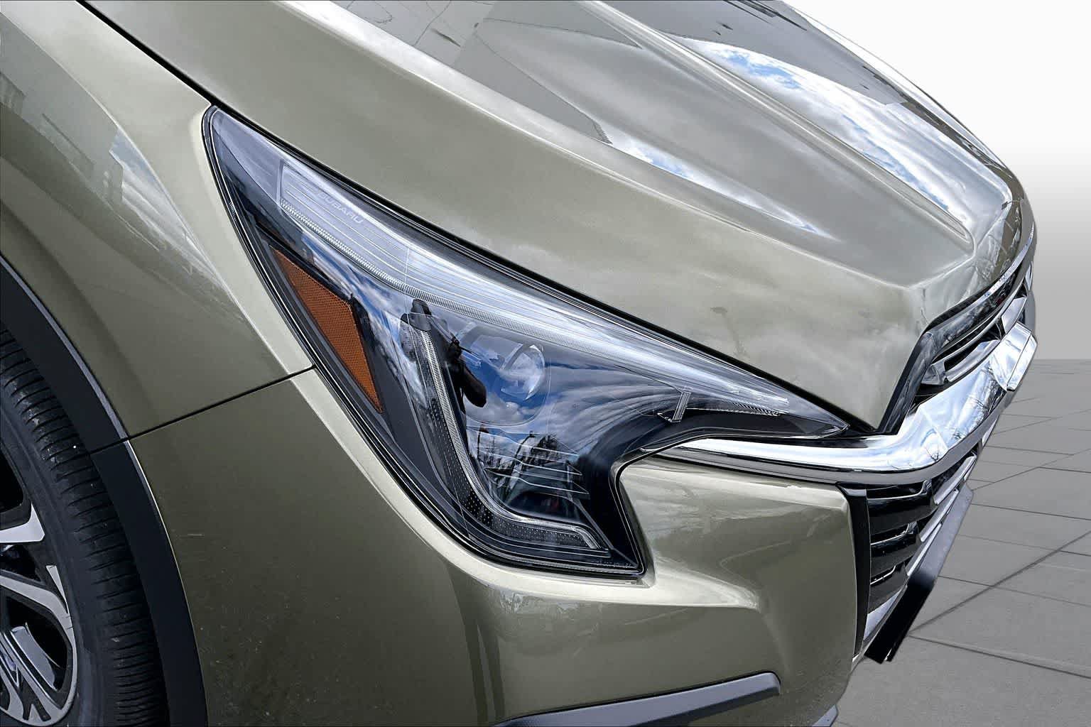 New 2026 Subaru Ascent Limited AWD/4WD image 14