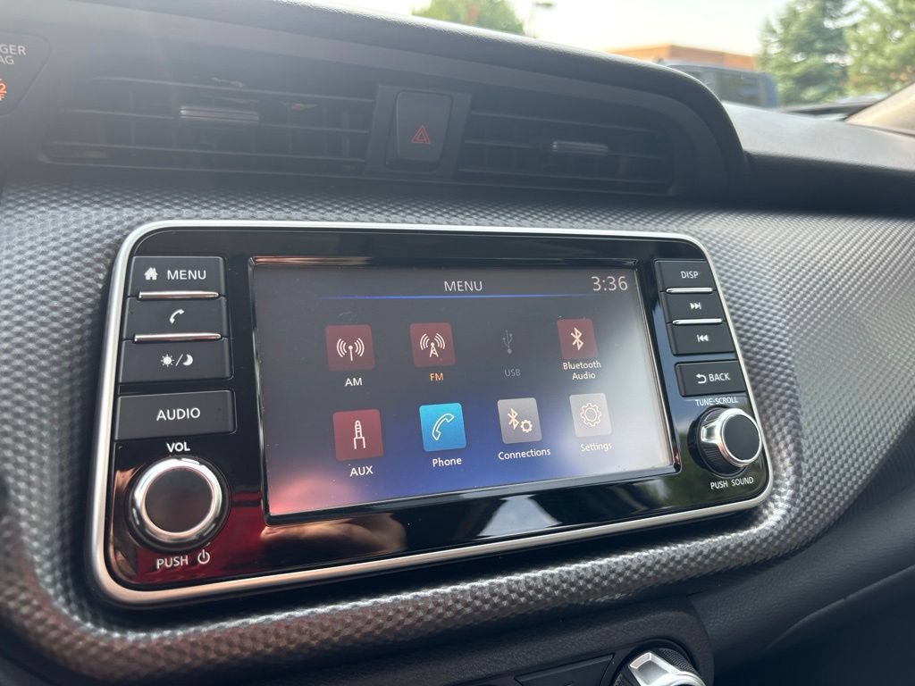 Used 2018 Nissan Kicks S FWD image 23