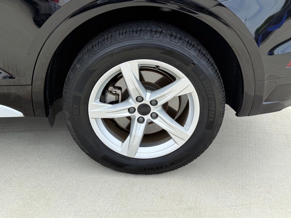 Used 2021 Audi Q5 2.0T Premium image 11