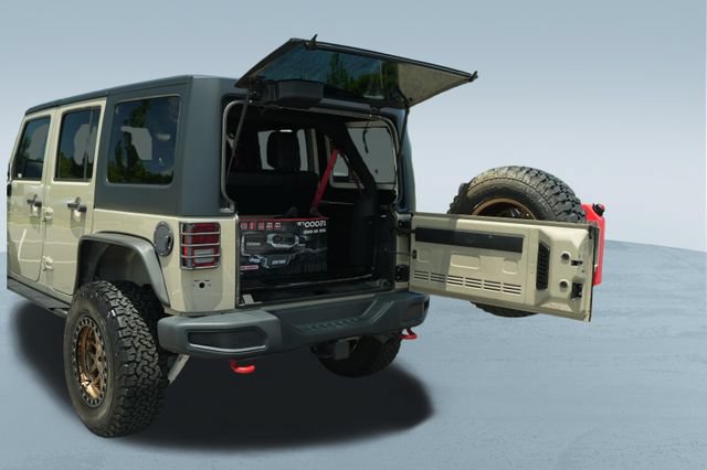 Used 2017 Jeep Wrangler Unlimited Rubicon AWD/4WD image 18