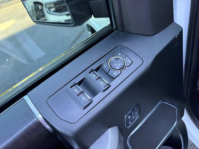 Used 2018 Ford F150 Platinum w/ Equipment Group 701A Luxury image 14