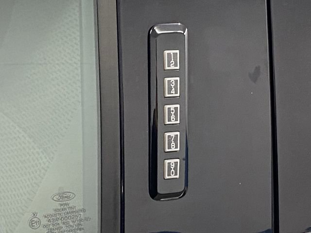 Used 2017 Ford F150 XLT w/ Trailer Tow Package image 25