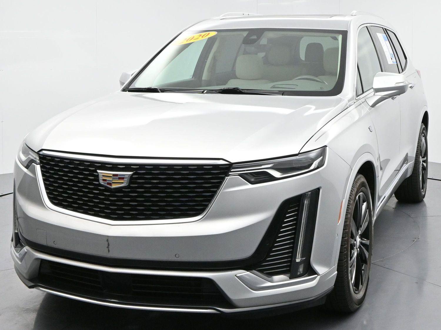 Used 2020 Cadillac XT6 Premium Luxury AWD/4WD image 3