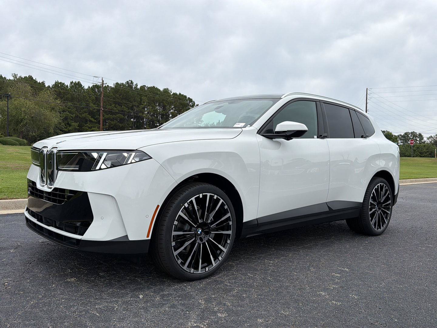 New 2027 BMW X5 xDrive50e AWD/4WD image 2