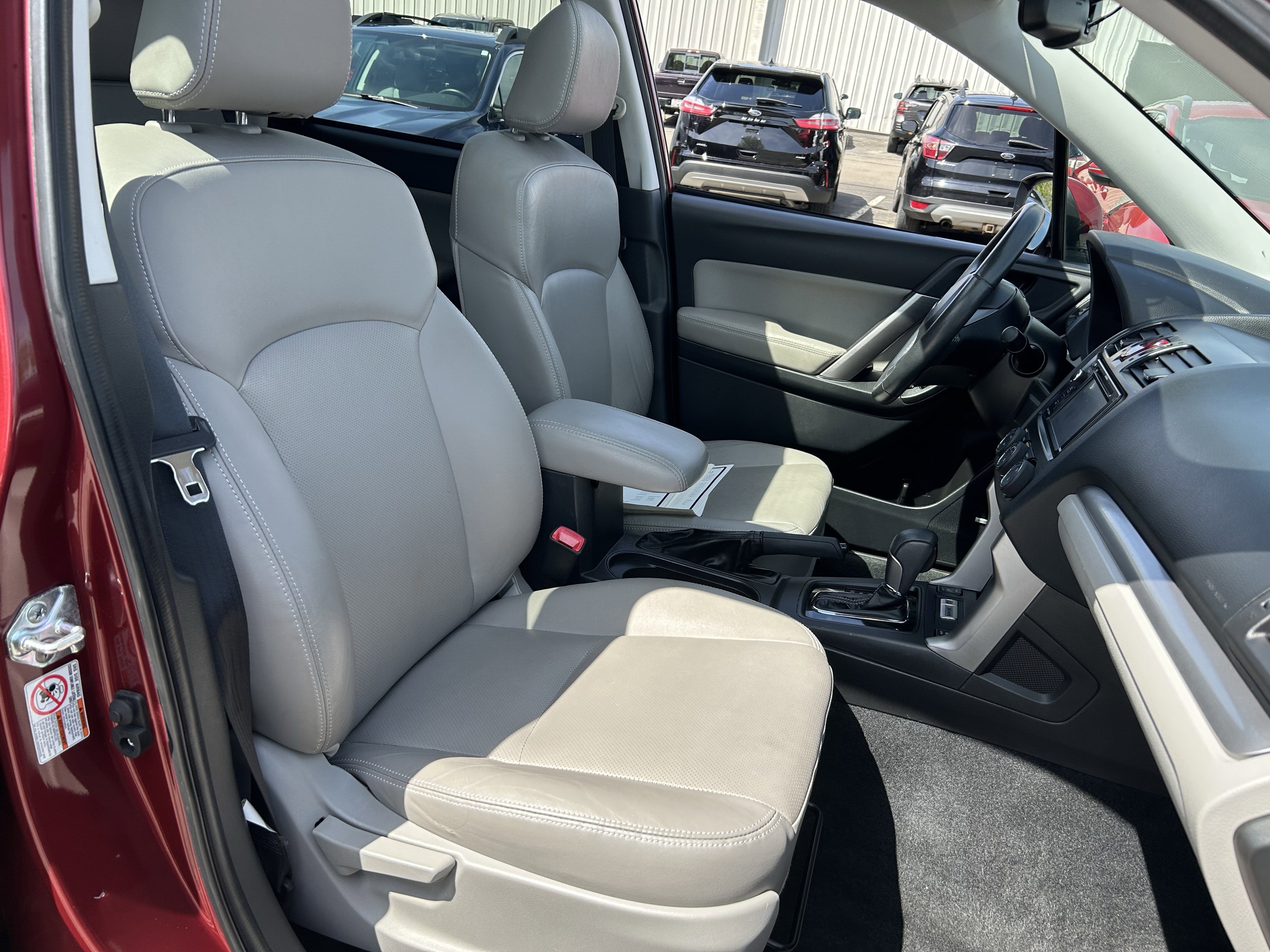 Used 2015 Subaru Forester 2.5i Touring w/ Eyesight & Navigation System AWD/4WD image 26