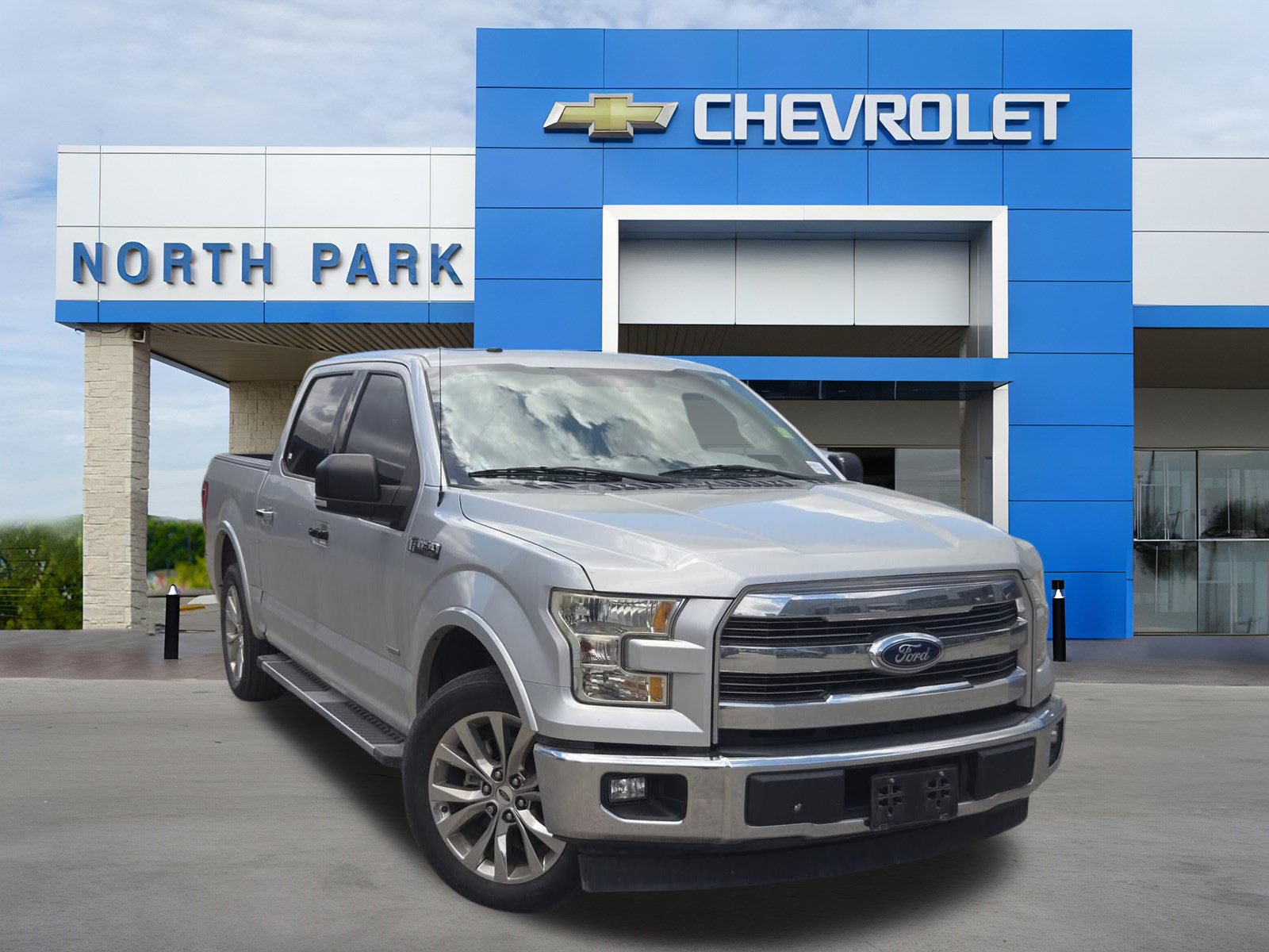 Used 2017 Ford F150 Lariat RWD image 1