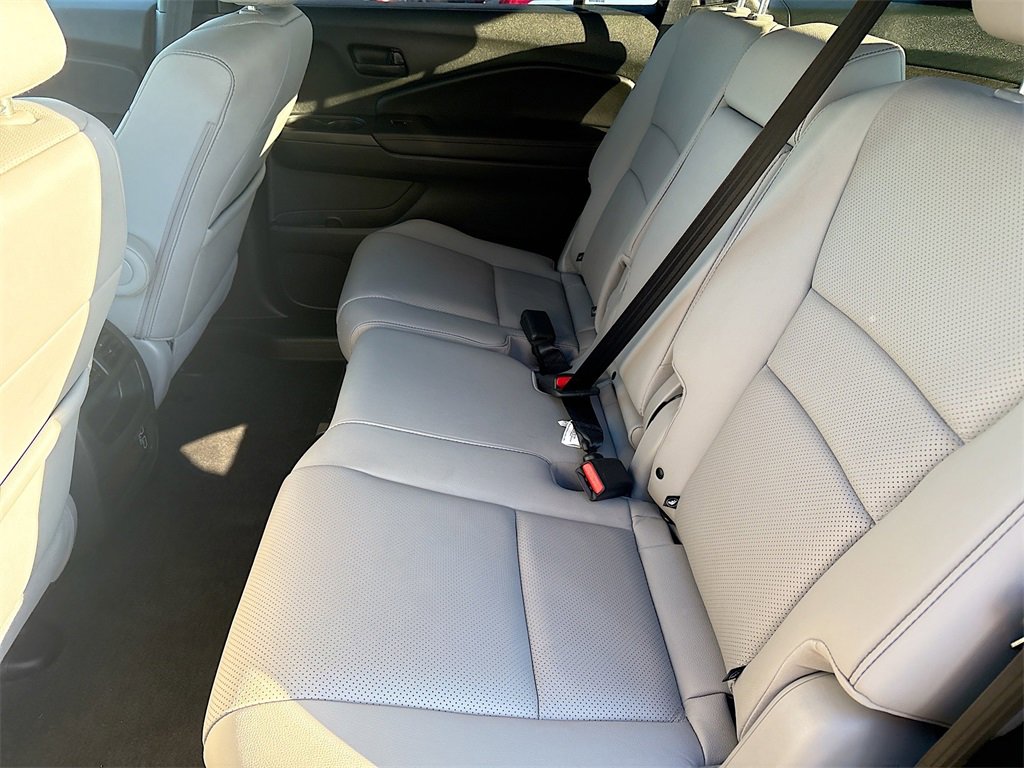 Used 2023 Honda Passport EX-L image 24