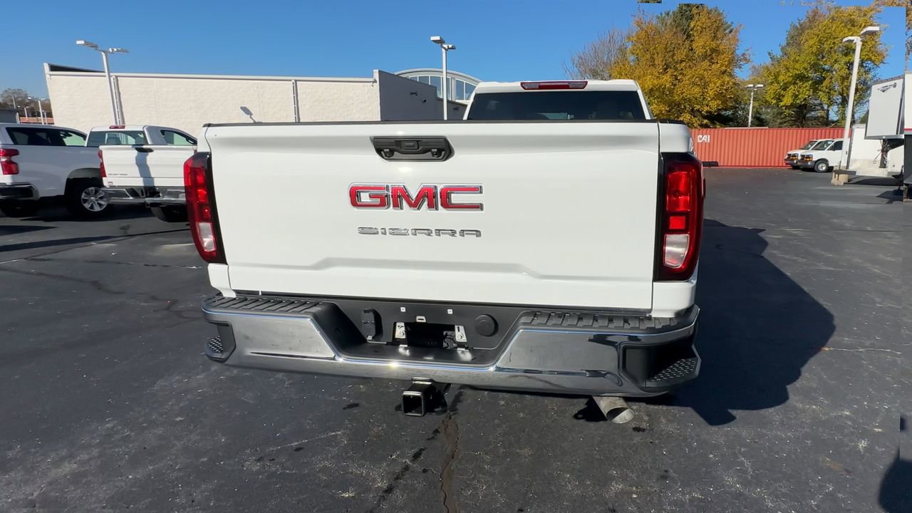 New 2026 GMC Sierra 2500 Pro w/ Convenience Package image 3
