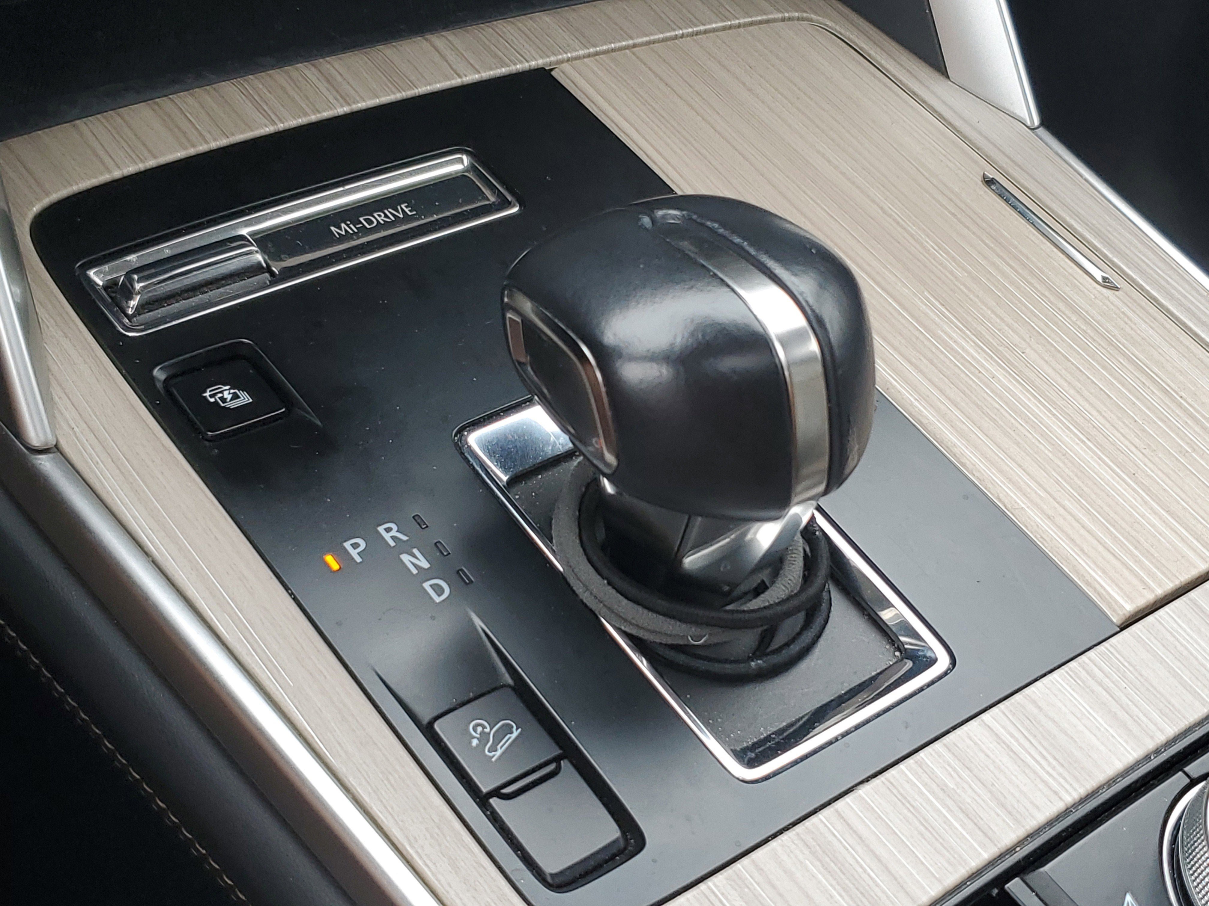 Used 2024 MAZDA CX-90 Plug-In Hybrid w/ Preferred image 32