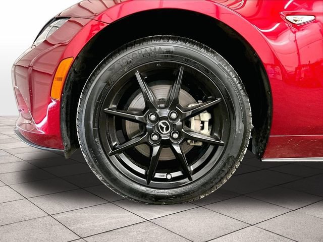 Used 2019 MAZDA MX-5 Miata Sport w/ I-ACTIVSENSE Sport Package RWD image 8