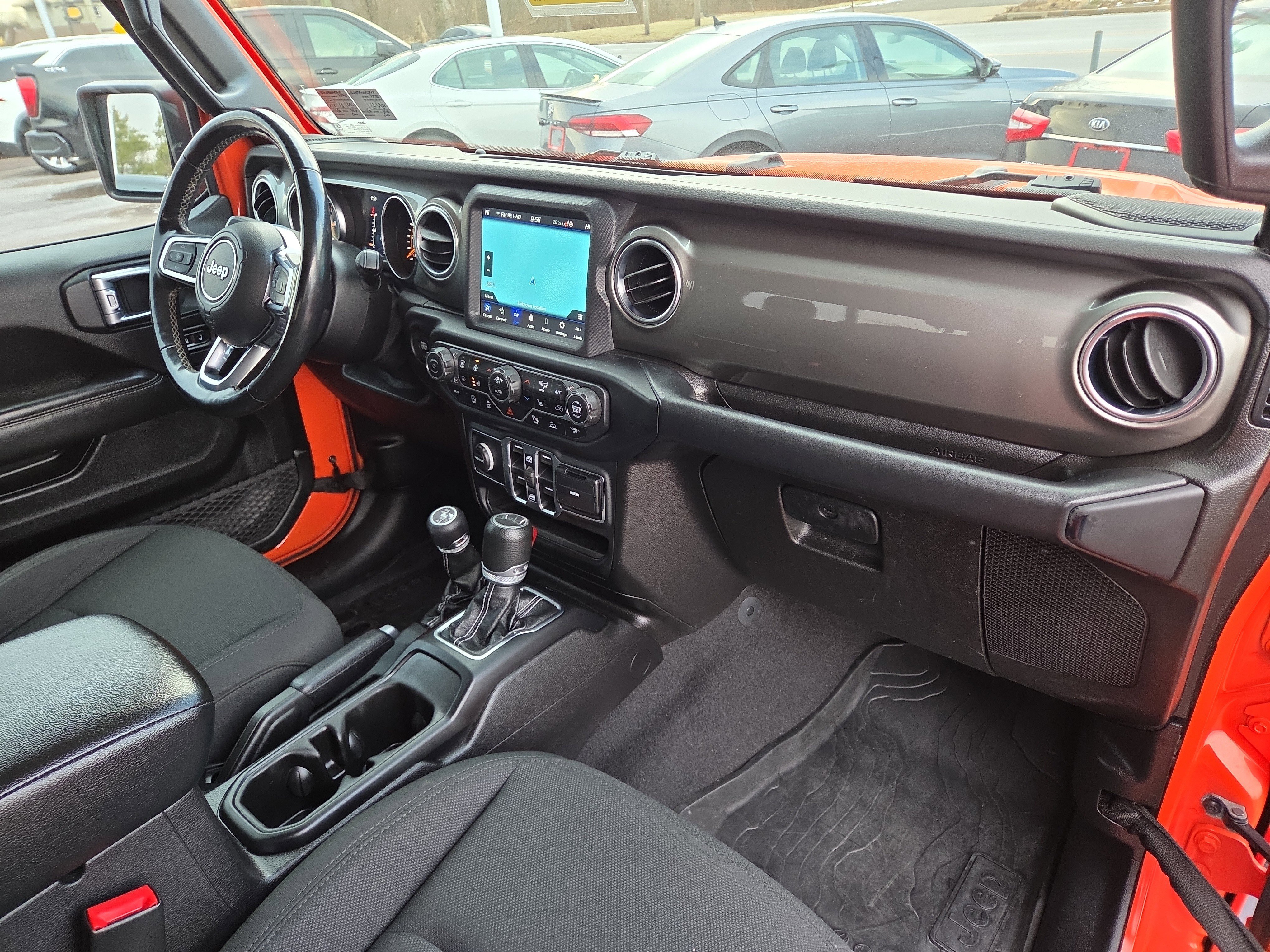 Used 2020 Jeep Gladiator Overland image 18