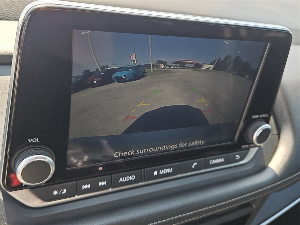 Certified 2025 Nissan Rogue S image 20