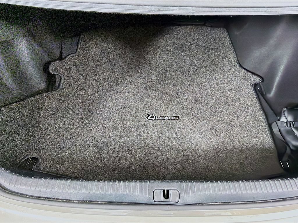 Used 2019 Lexus RC 300 AWD w/ Premium Package image 17