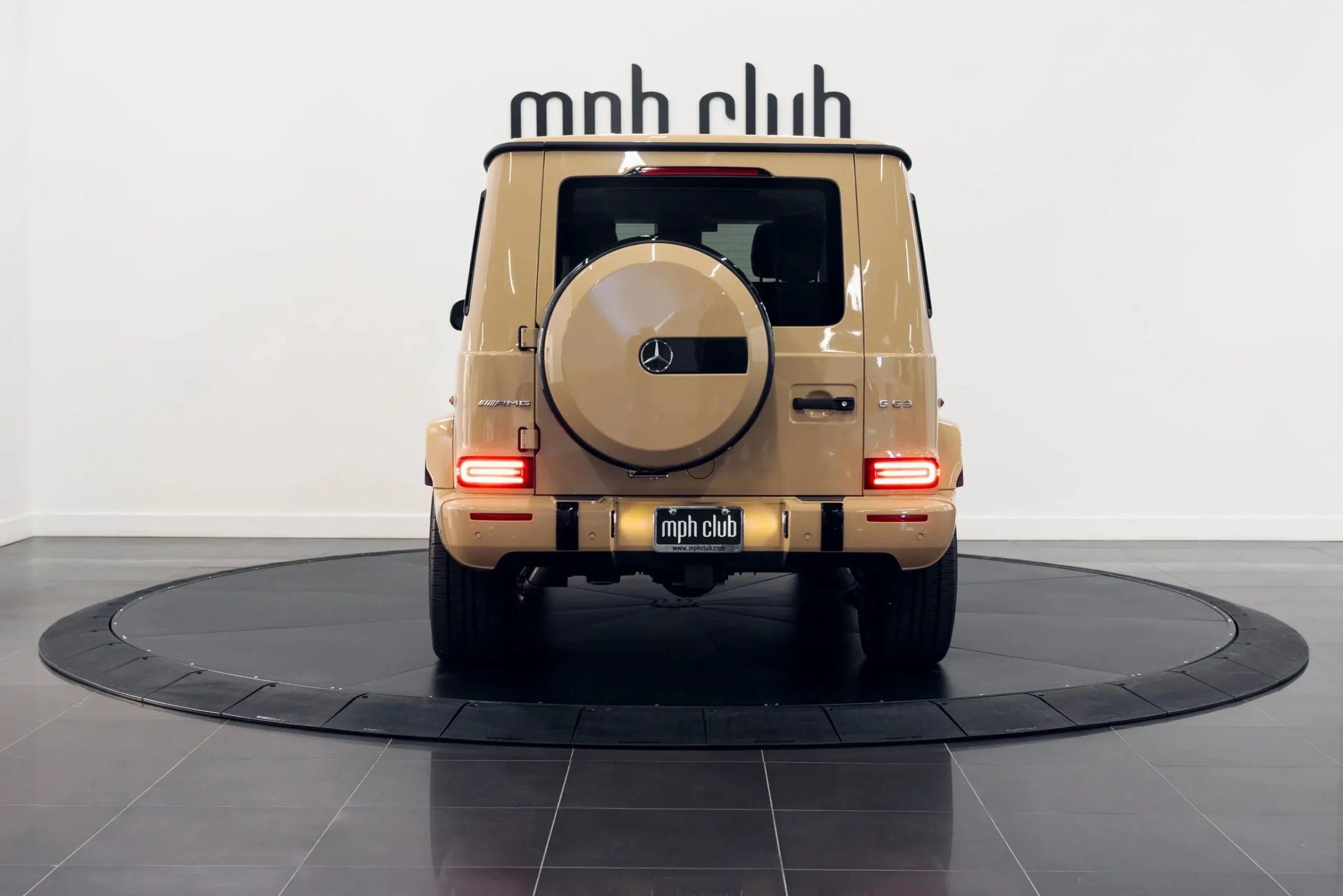 Used 2021 Mercedes-Benz G 63 AMG G 63 AMG Sport Utility 4D image 4