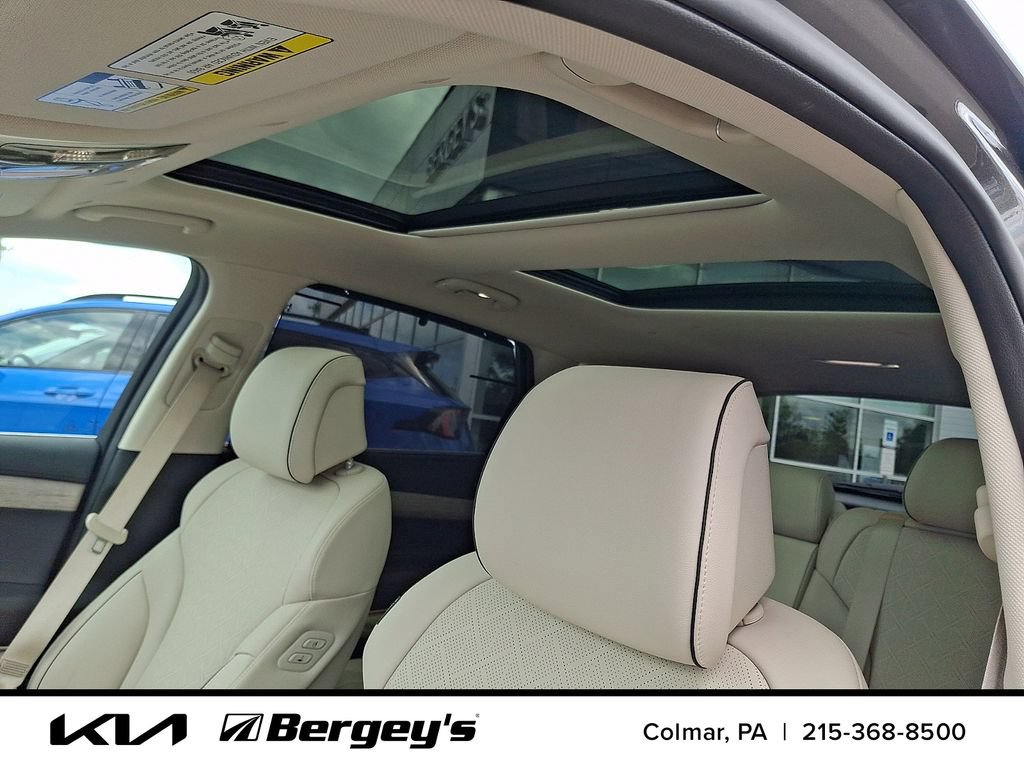 Used 2025 Genesis GV80 2.5T Prestige AWD/4WD image 17