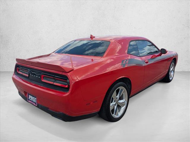 Used 2015 Dodge Challenger R/T Plus RWD image 4