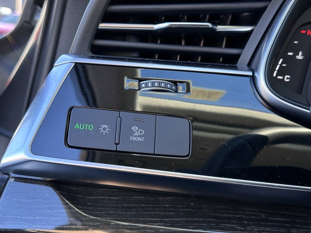 Used 2023 Audi Q7 2.0T Premium w/ Convenience Package image 20